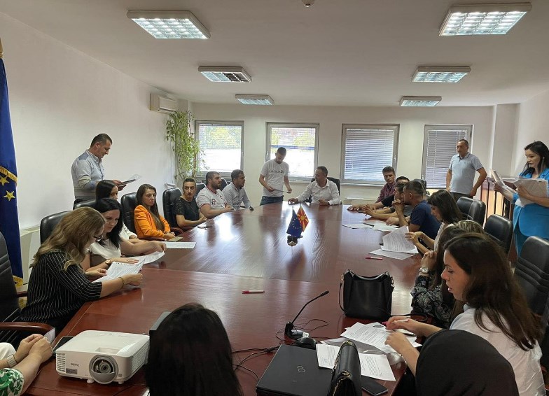 Алтетернатива се подготвува за изборите во Тетово: 50 Албанци од локалниот огранок примени во ПИОМ