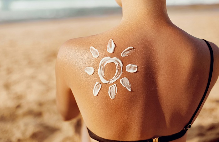Како да ги спречите дамките од сонце на кожата?