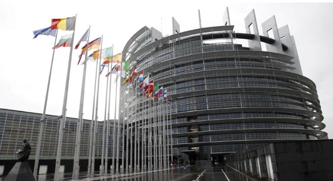 На пратениците од ЕП не им се патува од Брисел до Стразбур