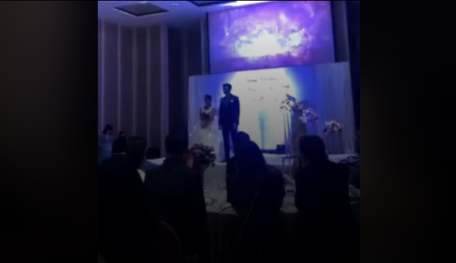 Младоженецот среде свадба пушти секс видео од невестата со сопругот на нејзината бремена сестра