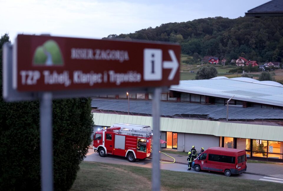 Доставувачот по грешка истурил киселина наместо хлор во термалната бања во Хрватска, повредени 16 лица