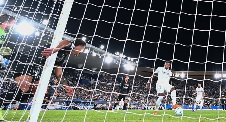 Реал Мадрид петти пат освојувач на Суперкупот на УЕФА