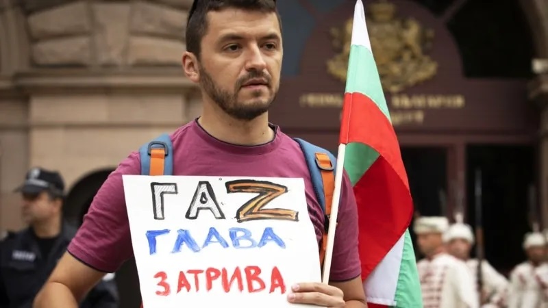 Неизбежно е: Бугарија ќе преговара со „Гаспром“ за обновување на испораките на гас