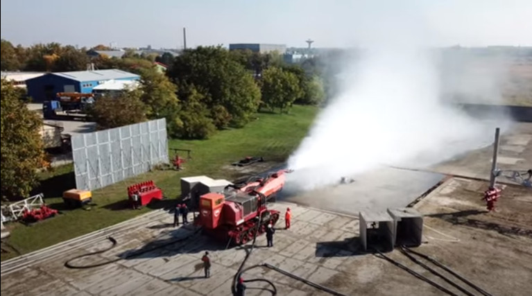 Унгарија го изработи најмоќното противпожарно возило во светот