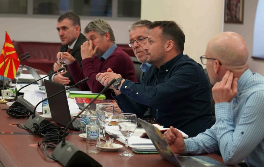 Oсмани тврди дека комисијата со Бугарија не е под политички притисок