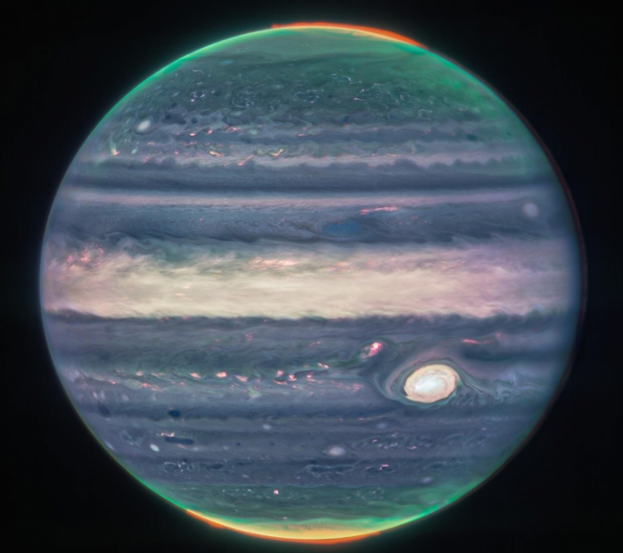 НАСА објави нови слики од Јупитер: Никогаш не сме го виделе ваков, неверојатно