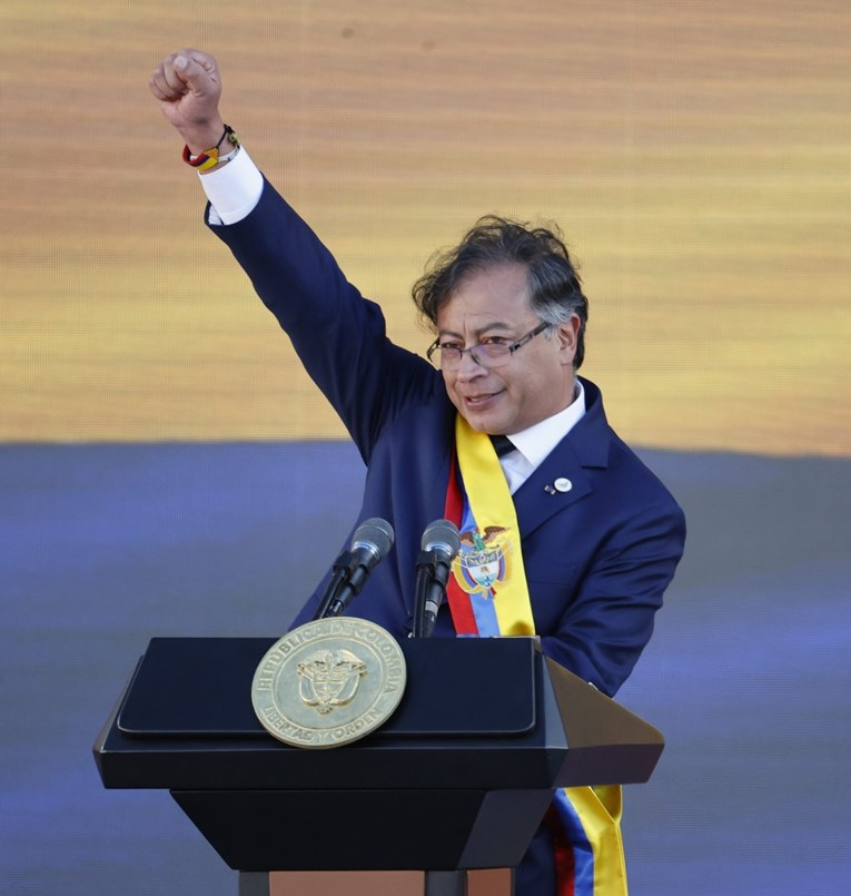 Поранешен бунтовник стана претседател на Колумбија, најави преговори со нарко-бандите