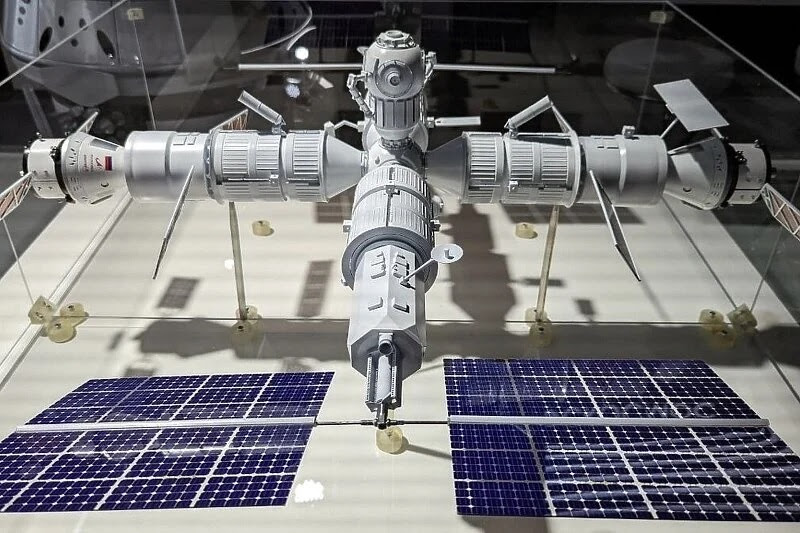 Роскосмос откри модел од новата руска вселенска станица во развој