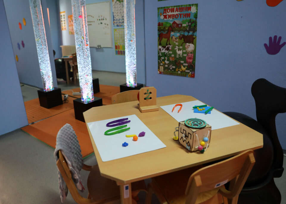 Отворена сензорна соба во основното училиште „Гоце Делчев“ во Центар