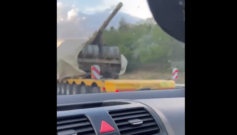Уште четири тенкови од Македонија тргнале како донација во Украина