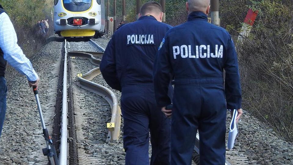 Жена и две мали деца загинаа во железничка несреќа во Хрватска