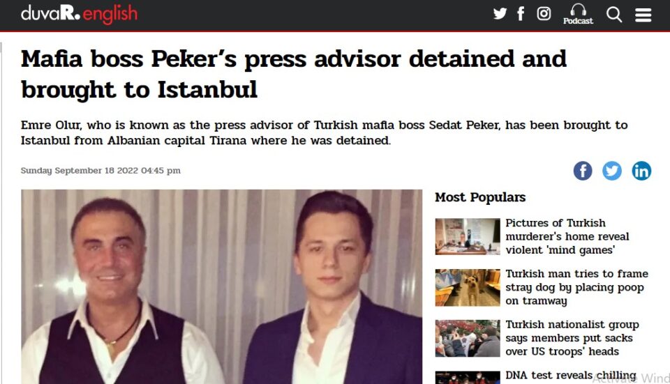 Емре Олур, портпаролот на Седат Пекер, кој доби македонски пасош, екстрадиран од Албанија во Турција