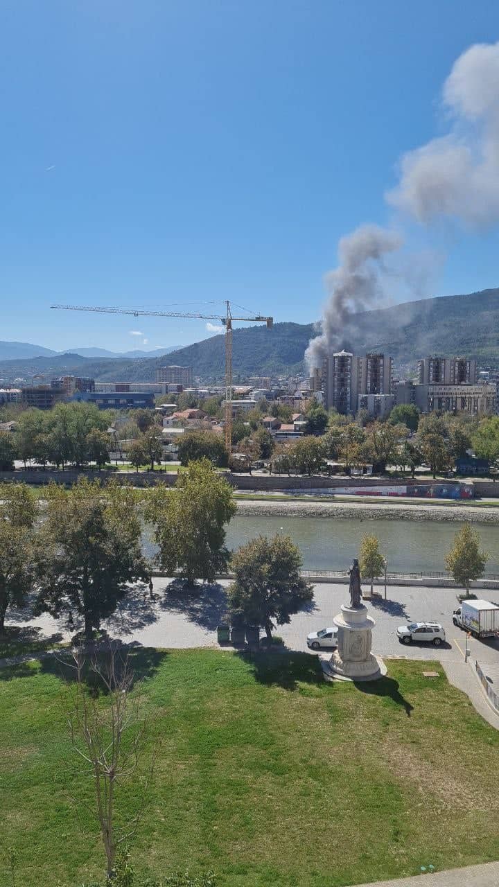 Пожар во центарот на Скопје