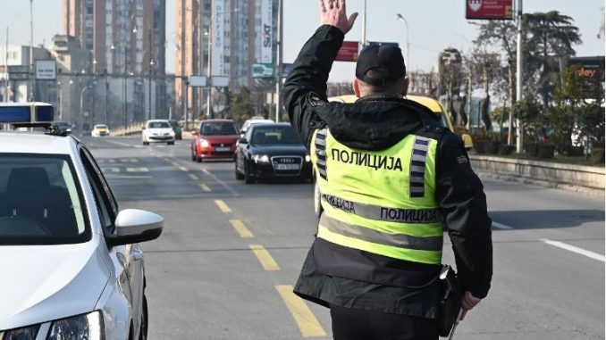 Фрчат казни во Скопје: 196 сообраќајни прекршоци, 42 за брзо возење
