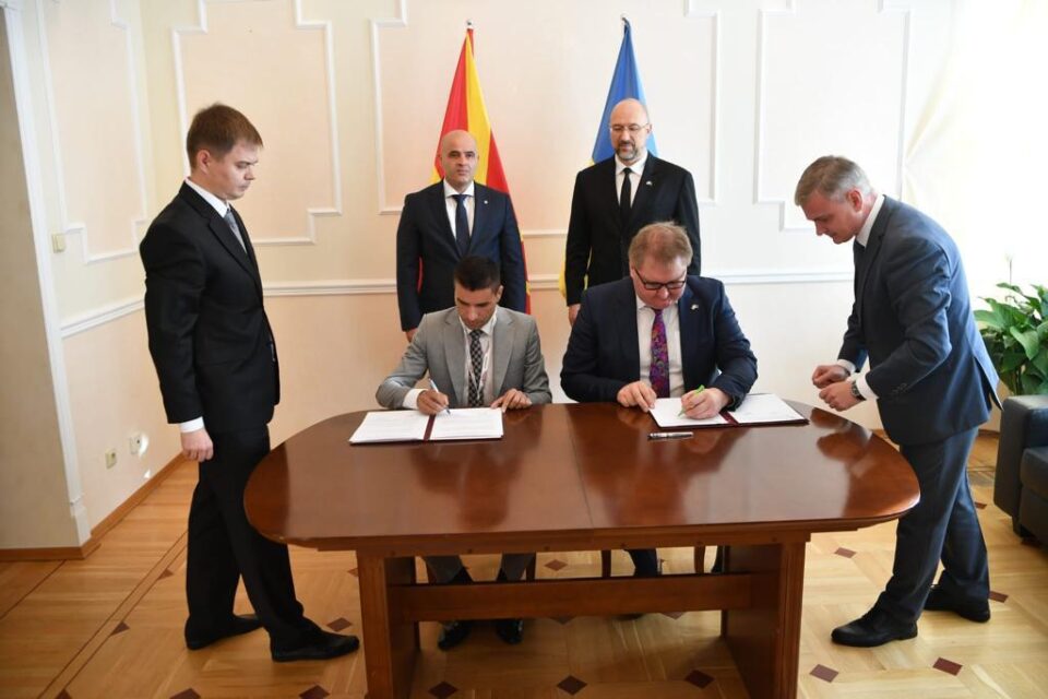 Олеснета слободна трговија и обезбедување храна со потпишаните договори меѓу Македонија и Украина