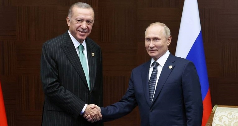 Путин му напиша на Ердоган: „Драг пријател…