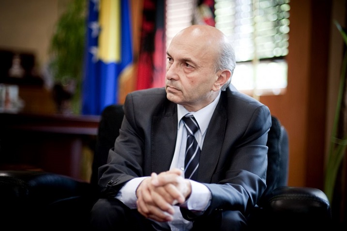 Поранешниот косовски премиер: Еди Рама го брани Косово, a нашите лидери си ги бранат фотелјите
