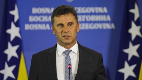 Босанскиот премиер Новалиќ заврши на американската црна листа