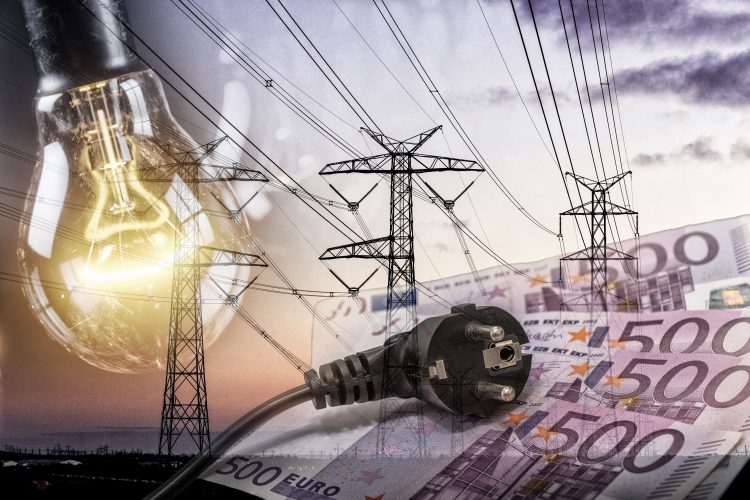 Владата дневно, авансно и „херојски” ќе потроши по 1.500.000 евра за увоз на струја