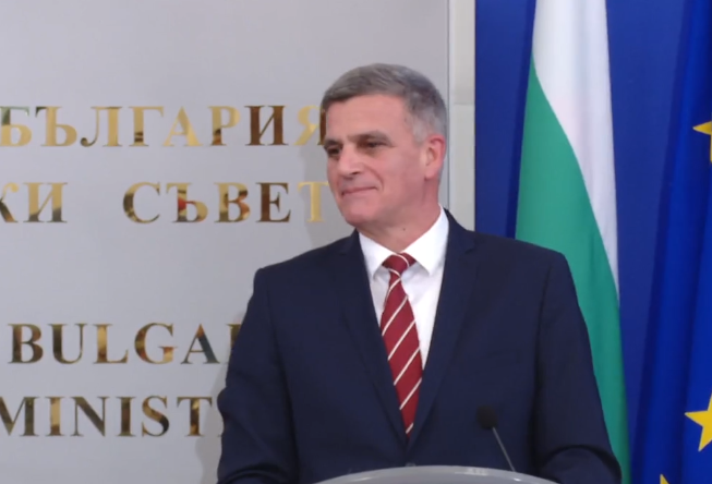 Јанев: Подготвен сум за преговори со сите партии за формирање влада на Бугарија