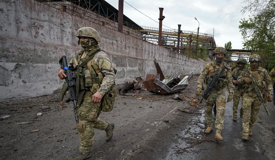 Украинските сили ги одбиваат руските напади околу Бахмут, надвор од строј исфрлени околу 300 руски борци