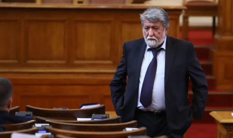 Вежди Рашидов од петти обид избран за претседател на Народното собрание на Бугарија