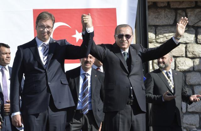 Османи: Ердоган може да го убеди Вучиќ да го признае Косово