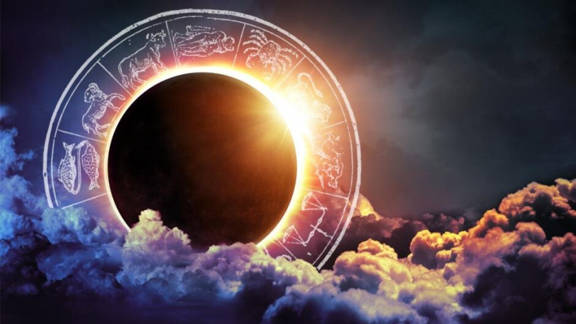 Затемнувањето на сонцето животот на овие хороскопски знаци ќе им го претвори во пекол!