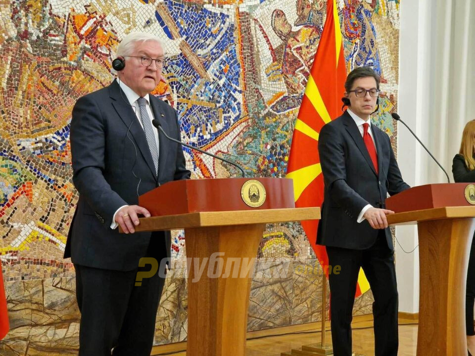 Започна официјалната посета: Претседателот Пендаровски го пречека германскиот претседател Франк-Валтер Штајнмајер