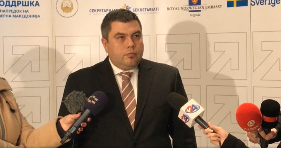 Маричиќ: Не сме далеку од 80 пратеници за уставните измени
