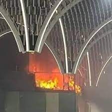 Изгаснат пожарот на меѓународниот аеродром во Багдад, причината уште не е позната