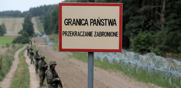 Kaко берлински на времето: Украина гради ѕид на границата со Белорусија