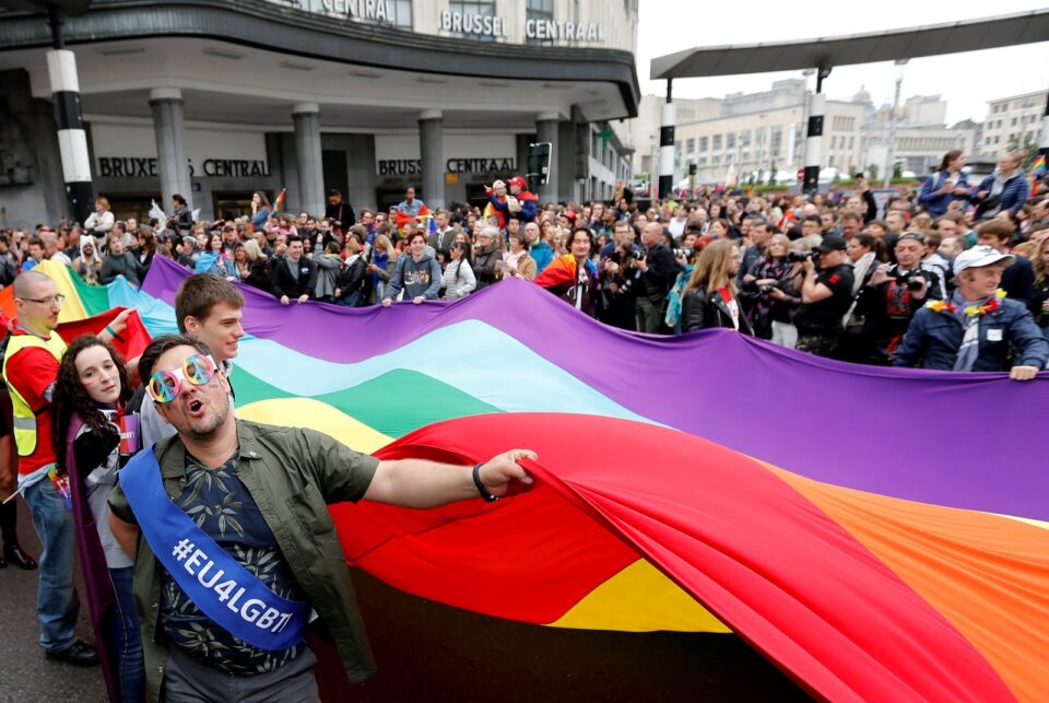 Белгија ќе забрани третмани за реконверзија на ЛГБТ+ лица