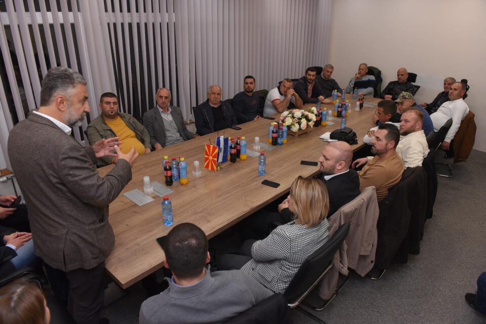 Министре Спасовски, ќе има ли дисциплинска постапка за полициските службеници кои присуствуваат на партиски состанок на СДСМ?!