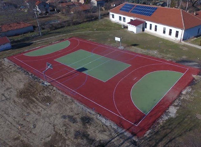 Димитриевски: За една година 5 нови спортски игралишта со тартан подлога и 130 проекти