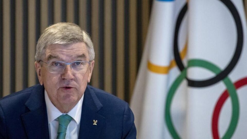 МОК сака враќање на руските и белоруските спортисти на меѓународните натпреварувања