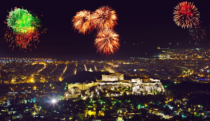 Заврши паузата од две години: Новогодишната ноќ во Грција без никакви ограничувања