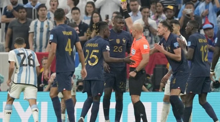 Рубрика „верувале или не“: Франција бара да се преигра финалето на СП!