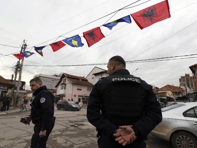 Бујар Османи во одбрана на косовската полиција