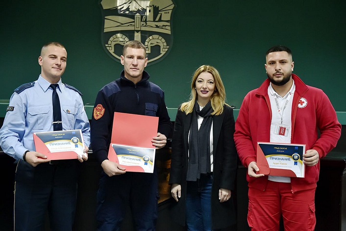 Признанија добија најдобрите полицаец, пожарникар и крводарител во Скопје
