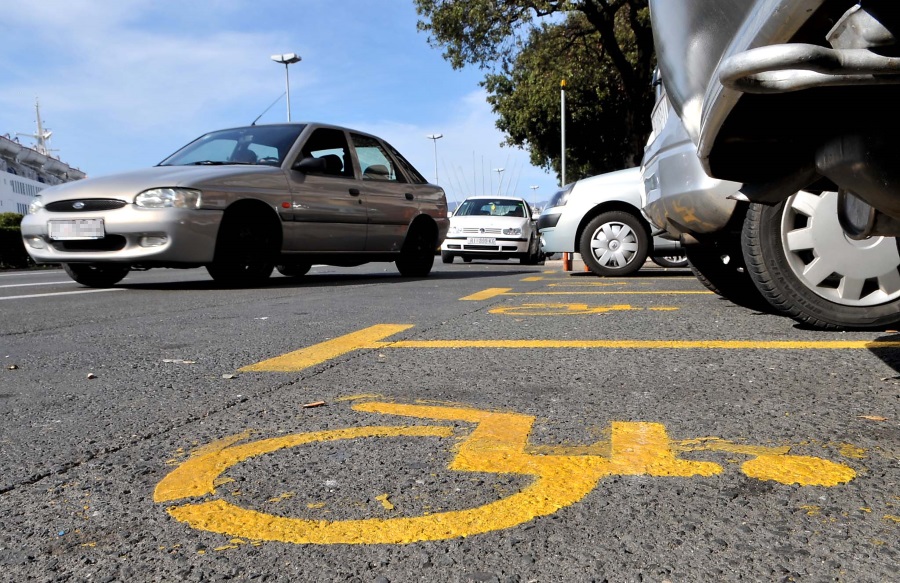 По случајот со велешанката: Советничката група во Советот на Град Скопје од ВМРО-ДПМНЕ ќе предложат иницијатива за можност за повластено паркирање на лица со попреченост во целата држава