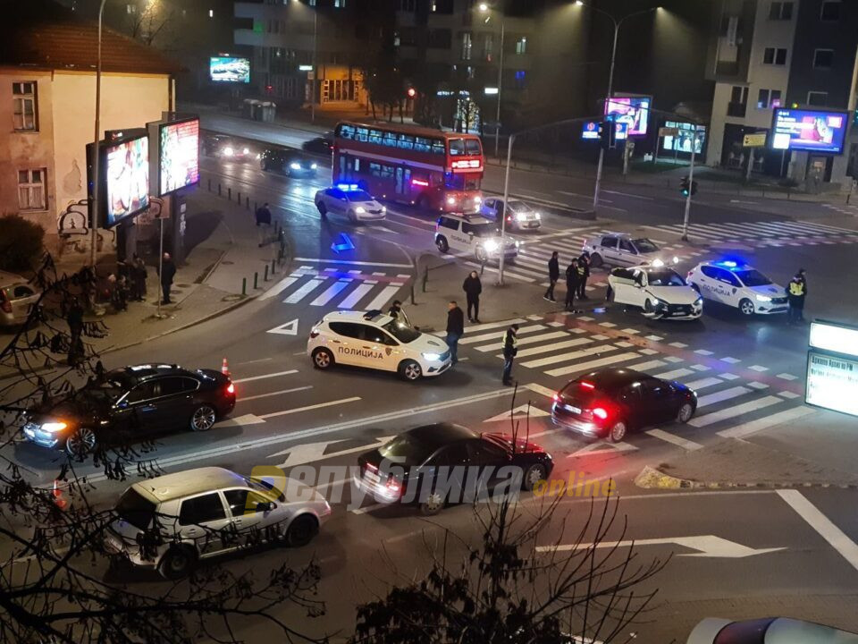 Сообраќајка во центарот на Скопје – се судија БМВ и Ауди