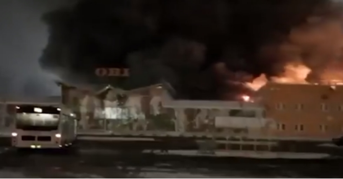 Пожар во Москва: Гореше трговски центар, има жртви