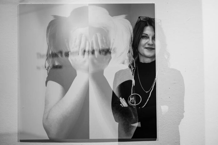 Мултимедијалниот проект-изложба „Тие не ги отвораат очите“ на Тања Балаќ во Националната галерија – објект Мала станица
