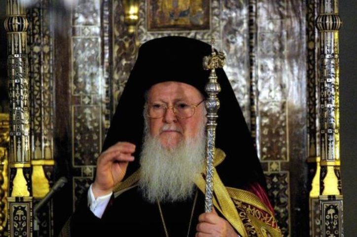 Првпат во историјата: Вселенскиот патријарх божиќното послание го објави и на македонски јазик