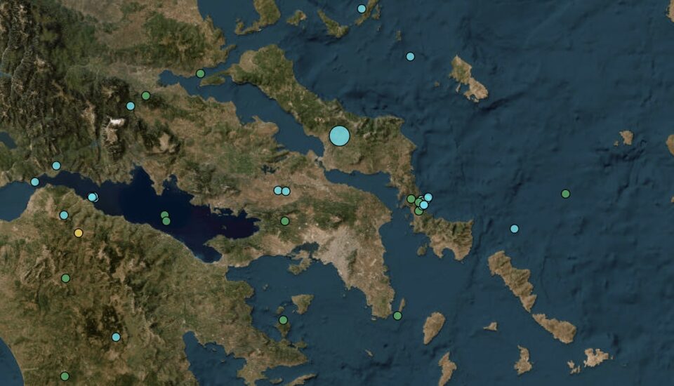 Силен земјотрес на грчкиот остров Евија