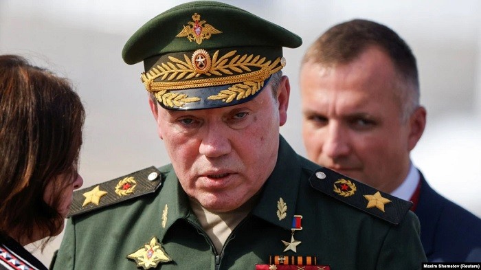 Сменет и Суровикин, сега со руските сили во Украина командува началникот на генералштабот Герасимов