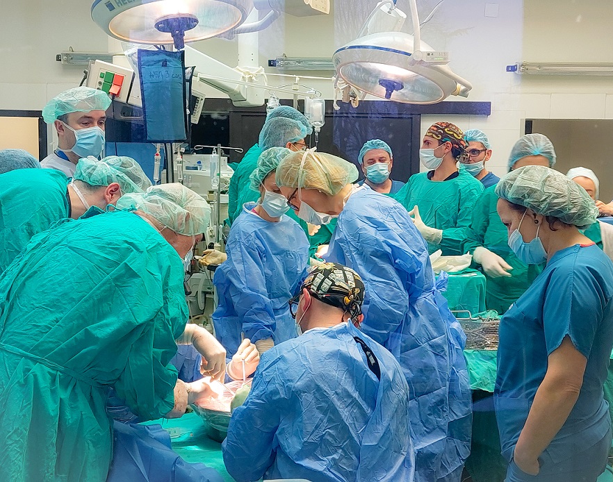 Утринава на Хируршките клиники извршена уште една трансплантација на црн дроб, бубрези и на коскени ткива
