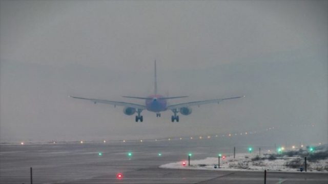 Утрово полетаа шест авиони, за еден час е одложено слетувањето на авионот од Истанбул