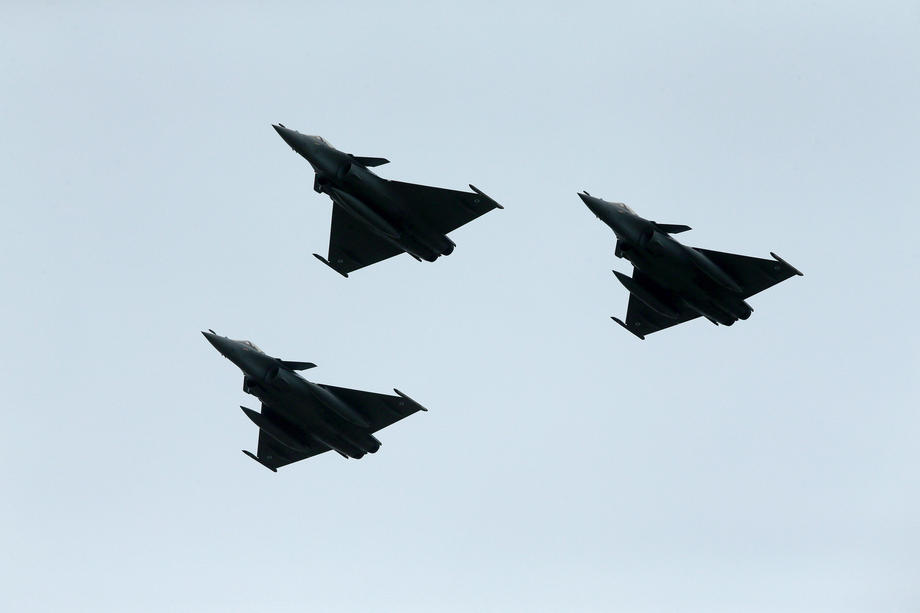 И Полска објави дека нема преговори за испраќање борбени авиони Ф-16 во Украина